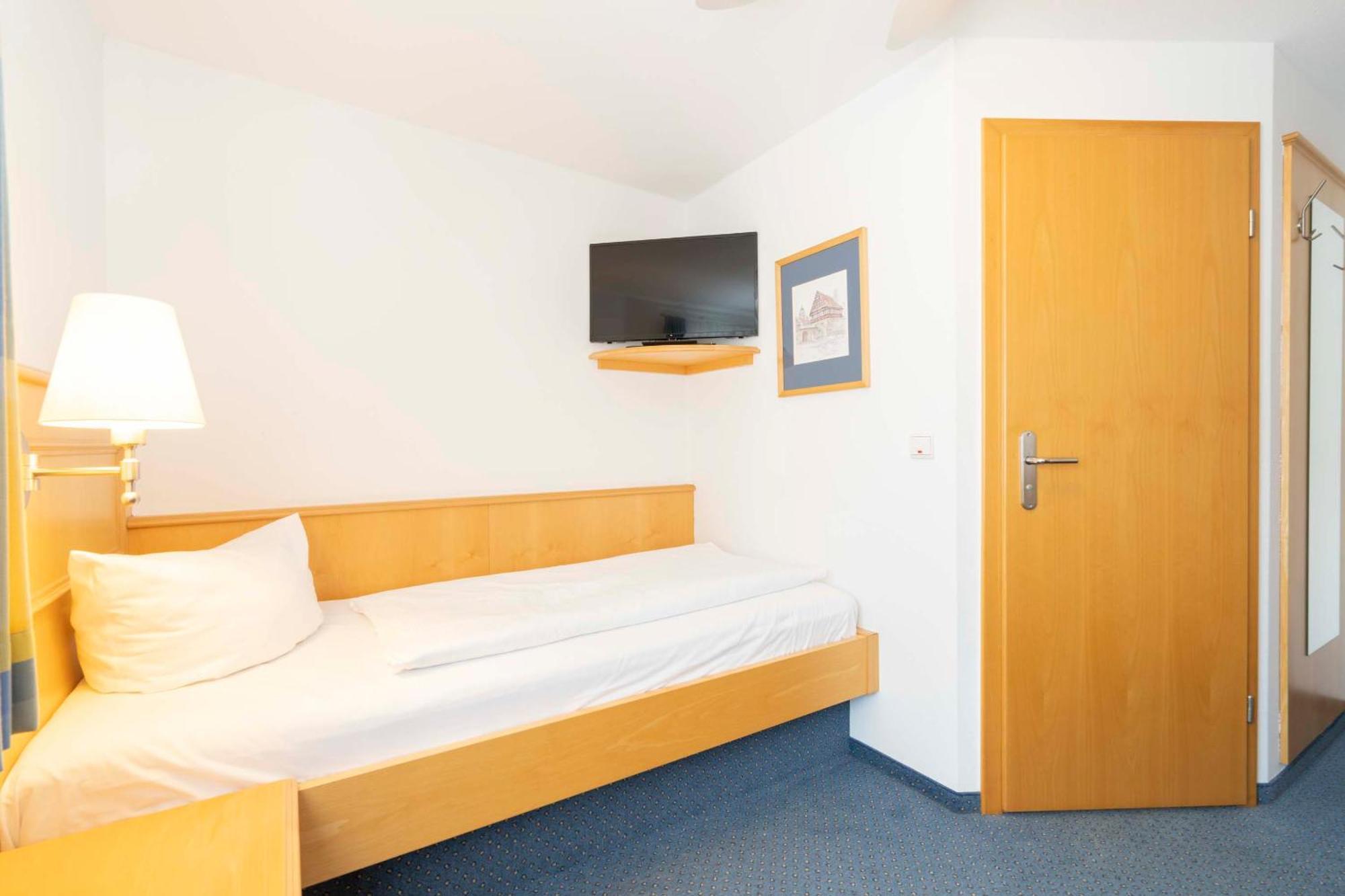 Hotel Brauerei Gasthof Hoehn Memmelsdorf Room photo